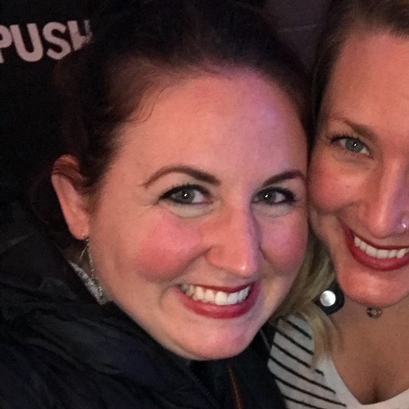 Meet your Posher, Kellie - Picture 1 of 1